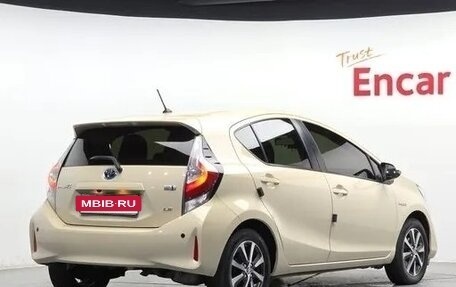 Toyota Prius c I, 2018 год, 1 475 000 рублей, 4 фотография