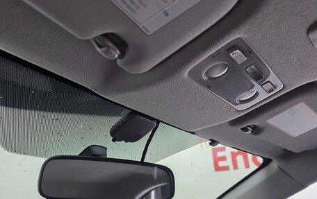 Toyota Prius c I, 2018 год, 1 475 000 рублей, 17 фотография