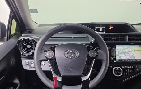 Toyota Prius c I, 2018 год, 1 475 000 рублей, 8 фотография