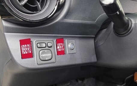 Toyota Prius c I, 2018 год, 1 475 000 рублей, 14 фотография