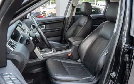 Land Rover Discovery Sport I рестайлинг, 2019 год, 2 399 000 рублей, 10 фотография