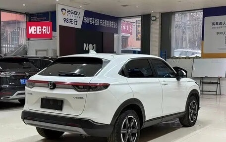 Honda Vezel, 2023 год, 1 721 580 рублей, 4 фотография