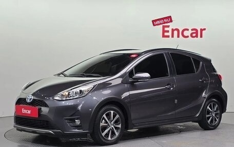 Toyota Prius c I, 2020 год, 1 679 000 рублей, 1 фотография