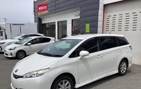 Toyota Wish II, 2013 год, 967 009 рублей, 1 фотография