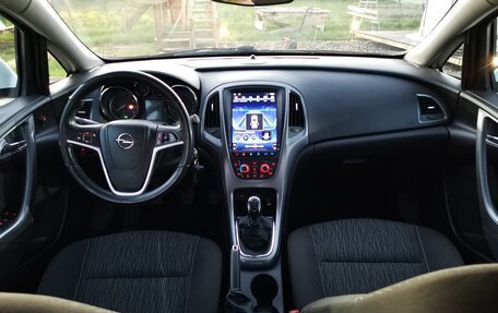 Opel Astra J, 2013 год, 625 000 рублей, 3 фотография