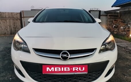 Opel Astra J, 2013 год, 625 000 рублей, 6 фотография