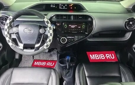 Toyota Prius c I, 2020 год, 1 679 000 рублей, 9 фотография