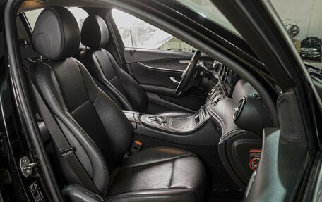 Mercedes-Benz E-Класс, 2016 год, 2 389 000 рублей, 8 фотография