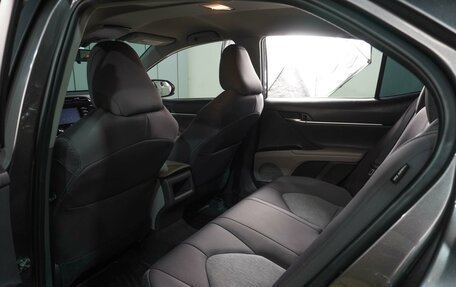 Toyota Camry, 2020 год, 2 599 000 рублей, 11 фотография