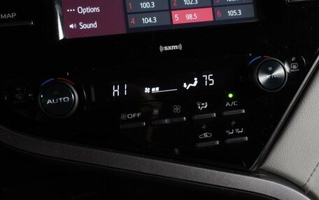 Toyota Camry, 2020 год, 2 599 000 рублей, 20 фотография