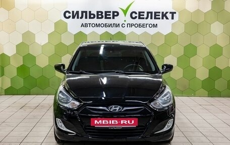 Hyundai Solaris II рестайлинг, 2013 год, 800 000 рублей, 3 фотография