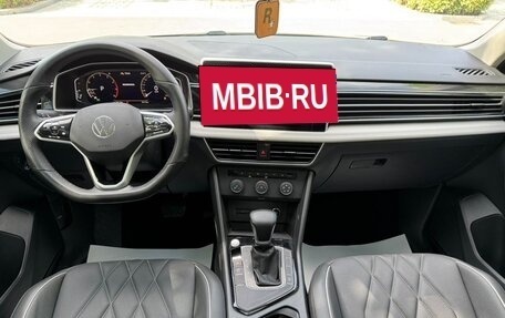 Volkswagen Tiguan II, 2022 год, 2 481 000 рублей, 10 фотография