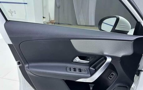 Mercedes-Benz A-Класс, 2022 год, 1 985 002 рублей, 18 фотография