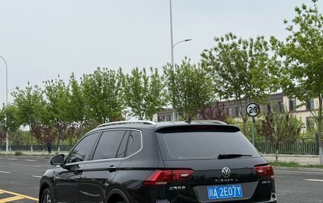 Volkswagen Tiguan II, 2022 год, 2 428 000 рублей, 6 фотография