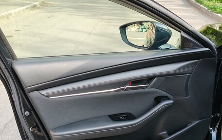 Mazda 3, 2019 год, 1 599 999 рублей, 20 фотография