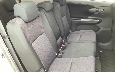 Toyota Wish II, 2013 год, 967 009 рублей, 17 фотография