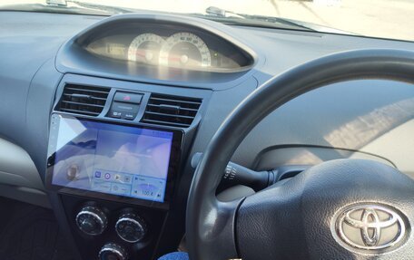 Toyota Belta, 2005 год, 440 000 рублей, 7 фотография