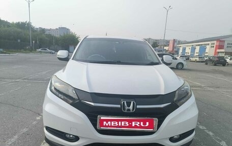 Honda Vezel, 2014 год, 1 350 000 рублей, 1 фотография
