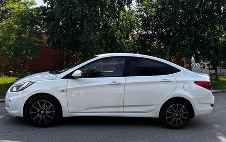 Hyundai Solaris II рестайлинг, 2013 год, 520 000 рублей, 4 фотография