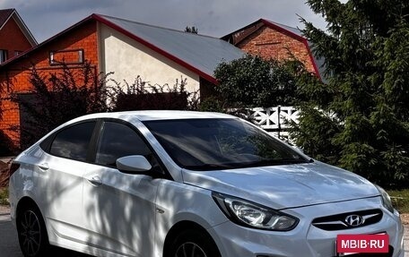 Hyundai Solaris II рестайлинг, 2013 год, 520 000 рублей, 12 фотография