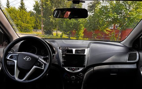 Hyundai Solaris II рестайлинг, 2013 год, 520 000 рублей, 20 фотография