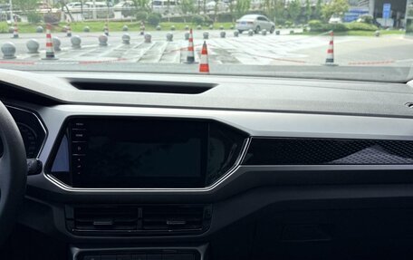 Volkswagen T-Cross I, 2021 год, 1 315 000 рублей, 12 фотография