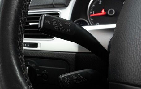 Volkswagen Touareg III, 2015 год, 2 999 000 рублей, 15 фотография