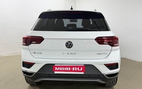 Volkswagen T-Roc I, 2022 год, 1 500 000 рублей, 4 фотография