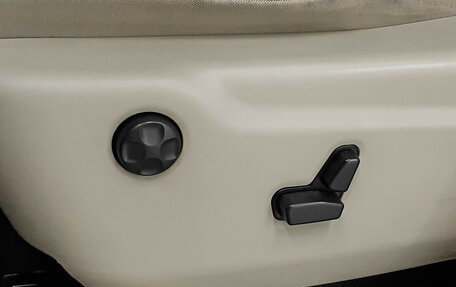 Jeep Grand Cherokee, 2012 год, 1 790 000 рублей, 19 фотография
