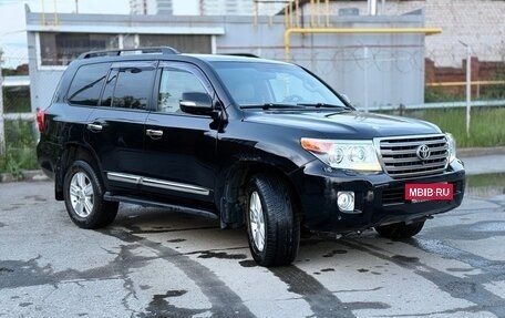 Toyota Land Cruiser 200, 2012 год, 3 600 000 рублей, 3 фотография