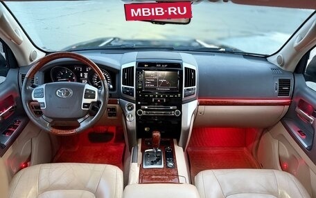 Toyota Land Cruiser 200, 2012 год, 3 600 000 рублей, 18 фотография