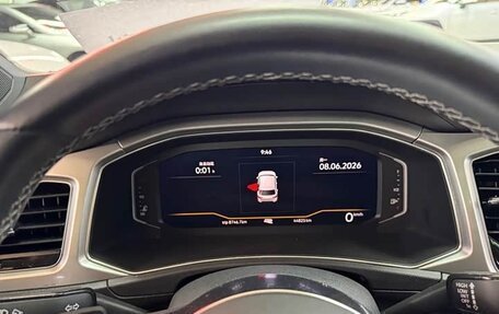 Volkswagen T-Roc I, 2022 год, 1 400 000 рублей, 8 фотография