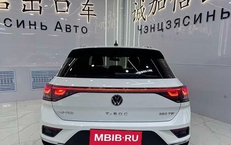 Volkswagen T-Roc I, 2022 год, 1 410 000 рублей, 5 фотография