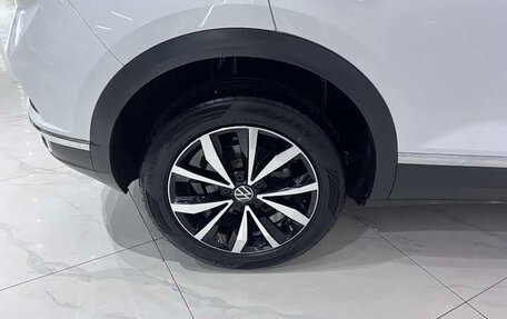 Volkswagen T-Roc I, 2022 год, 1 410 000 рублей, 19 фотография