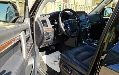 Toyota Land Cruiser 200, 2018 год, 7 500 000 рублей, 10 фотография
