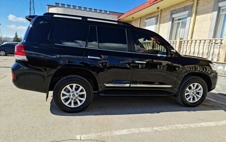 Toyota Land Cruiser 200, 2018 год, 7 500 000 рублей, 12 фотография