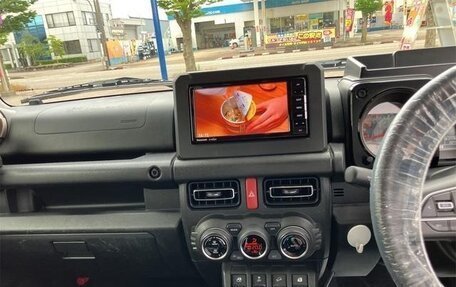 Suzuki Jimny, 2022 год, 1 450 000 рублей, 17 фотография