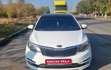 KIA Rio III рестайлинг, 2015 год, 500 000 рублей, 5 фотография