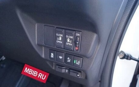 Honda Freed II, 2023 год, 1 655 000 рублей, 9 фотография