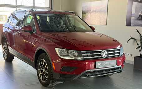Volkswagen Tiguan II, 2019 год, 2 649 000 рублей, 3 фотография