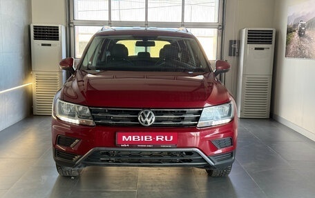 Volkswagen Tiguan II, 2019 год, 2 649 000 рублей, 2 фотография