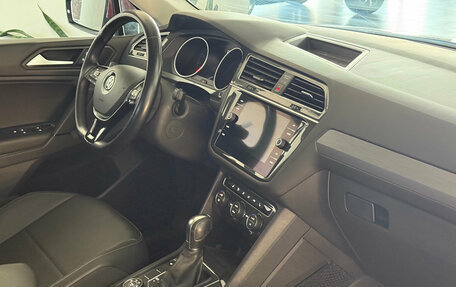 Volkswagen Tiguan II, 2019 год, 2 649 000 рублей, 16 фотография