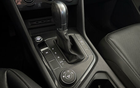 Volkswagen Tiguan II, 2019 год, 2 649 000 рублей, 23 фотография
