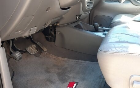 Toyota Sequoia II рестайлинг, 2003 год, 1 500 000 рублей, 11 фотография