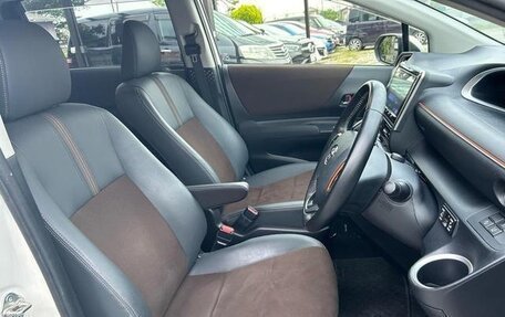 Toyota Sienta II, 2021 год, 1 052 000 рублей, 15 фотография