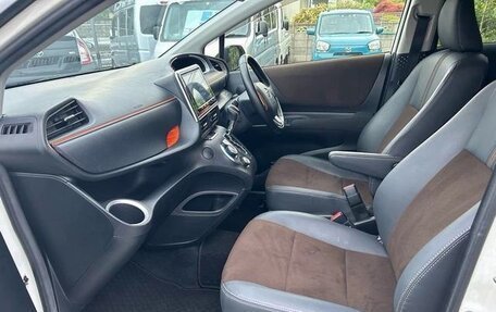 Toyota Sienta II, 2021 год, 1 052 000 рублей, 16 фотография