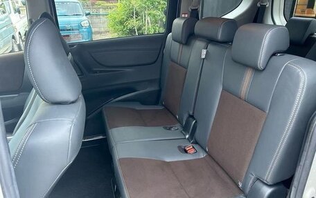 Toyota Sienta II, 2021 год, 1 052 000 рублей, 21 фотография