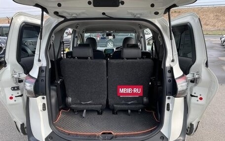 Toyota Sienta II, 2022 год, 1 076 000 рублей, 21 фотография
