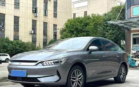 BYD Qin, 2024 год, 1 635 000 рублей, 1 фотография