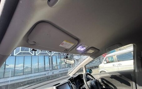 Toyota Wish II, 2016 год, 1 111 000 рублей, 26 фотография